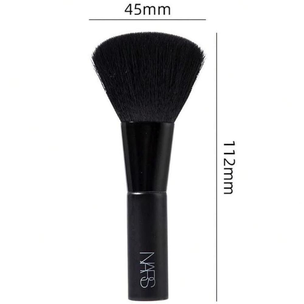 Nars kabuki makeup brush